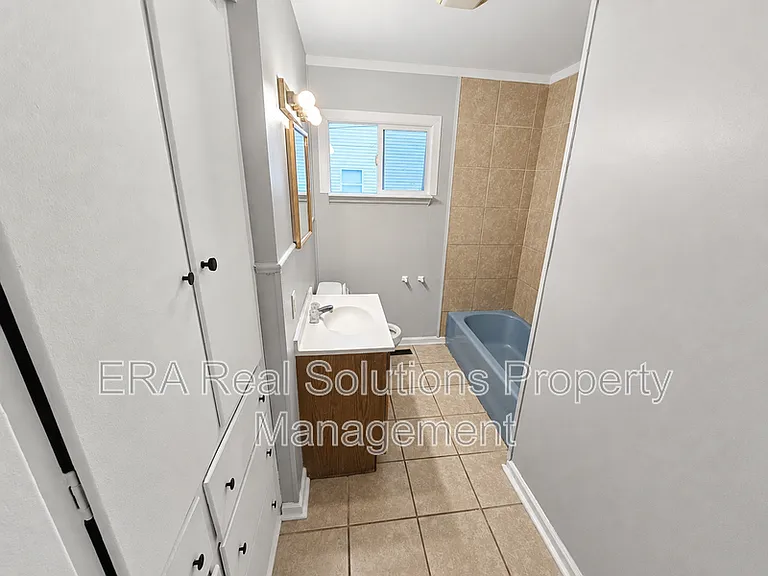2169 Hanna Dr — Photo 5