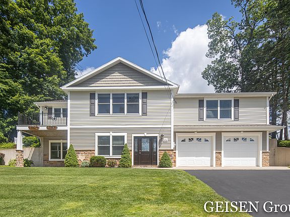 2nd image of 3794 Alden Nash Ave NE