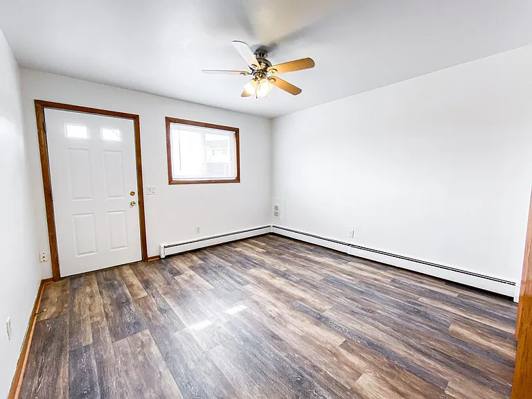 1035 Fiedler Ln #3 — Photo 7