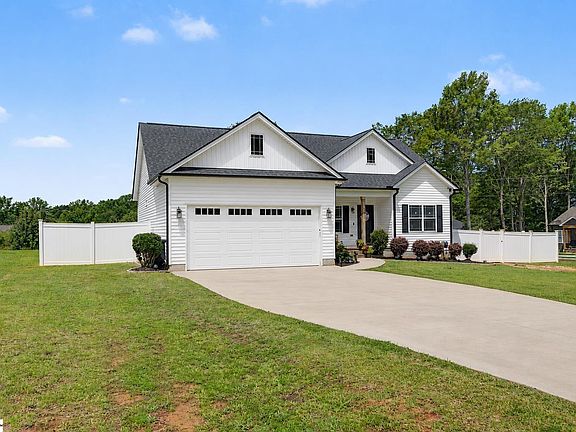 2nd image of 231 Addison Cir