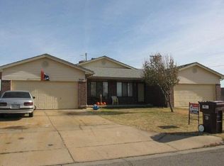 3154 S Pinecrest St, Wichita, KS 67210