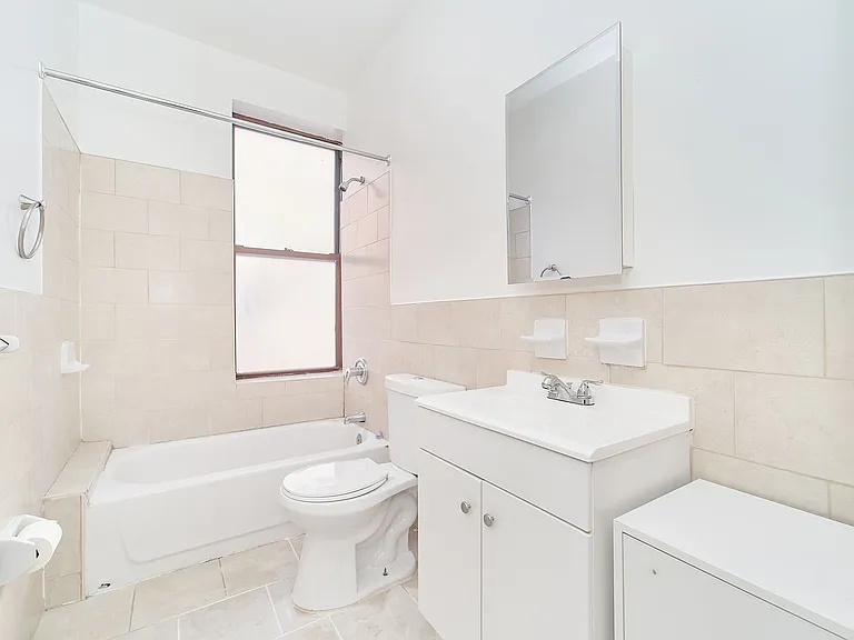 502 W 139th St #23 — Photo 7