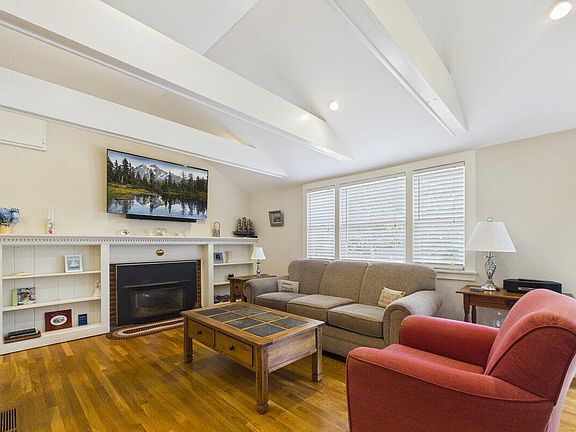 5th image of 29 Lorree Lane
