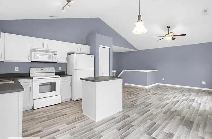 12155 Pebble St #700 — Photo 19