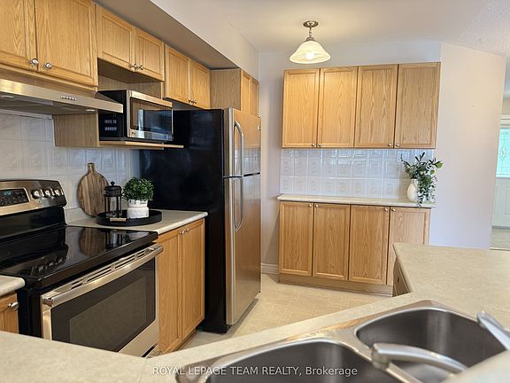 4th image of 5535 Doctor Leach Dr