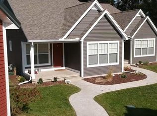 4842 Harroun Rd, Sylvania, OH 43560
