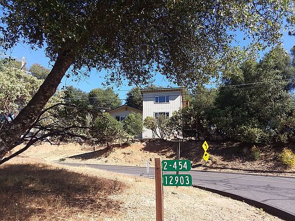 3rd image of 12906 Mueller Dr Unit 2