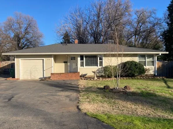 3230 W Bailey Dr, Anderson, CA 96007