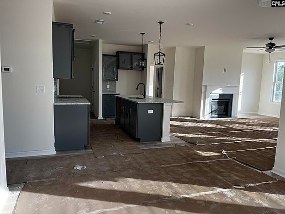 5th image of 2177 Allan Crest Rd