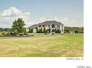 3688 Sweet Rd, Jamesville, NY 13078