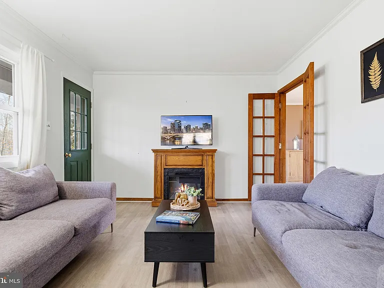 1330 Jason Ln — Photo 11