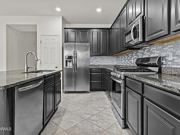 4th image of 3263 S MILLER Drive