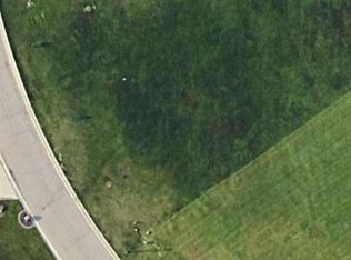 17070 Kings Fairway Ln, Grand Blanc, MI 48439