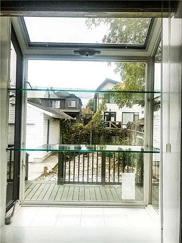 318 Woodmount Ave — Photo 7