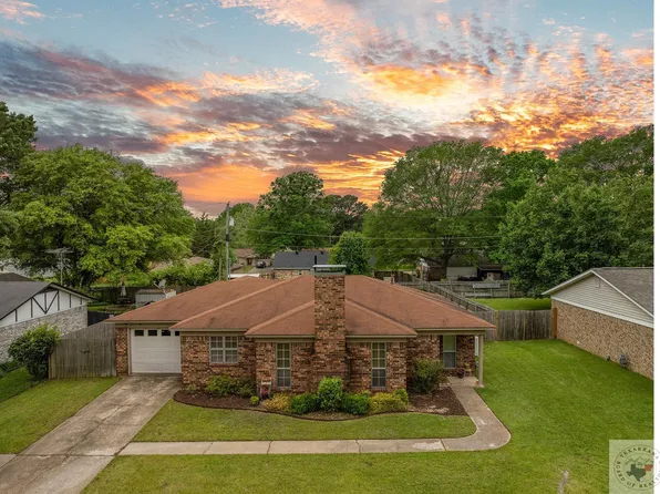 4711 Sunbury Dr, Texarkana, AR 71854