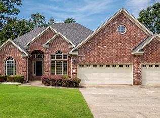 131 Wellington Plantation Ln, Little Rock, AR 72211