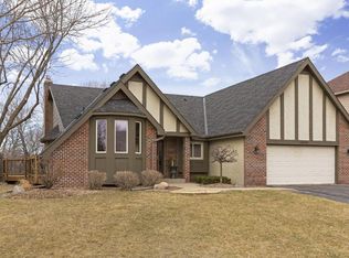 15528 Canyon Rdg, Eden Prairie, MN 55347