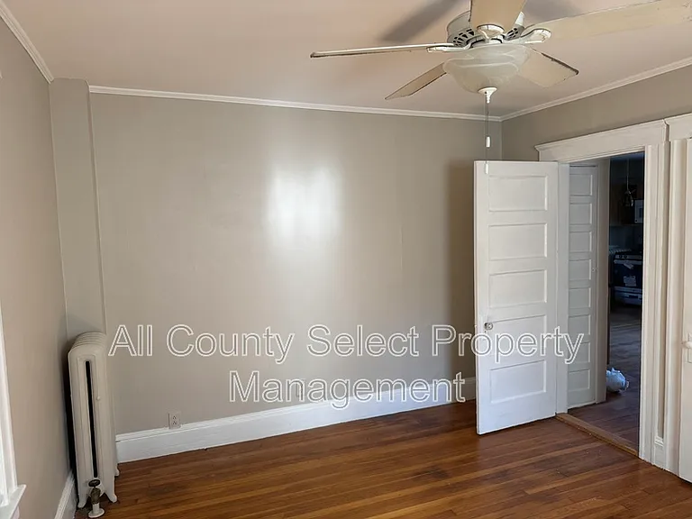 195 Jefferson Ave #1 — Photo 10