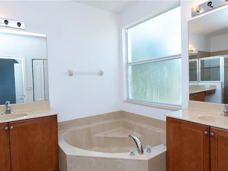 7020 Ambrosia Ln #1105 — Photo 7