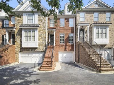173 Chemin De Vie #173, Atlanta, GA, 30342