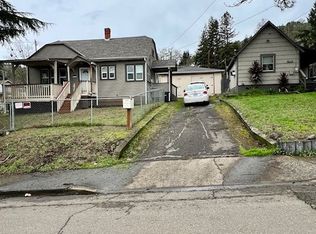 1734 NE Klamath Ave, Roseburg, OR 97470