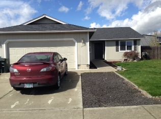 389 Candis Dr, Eagle Pt, OR 97524