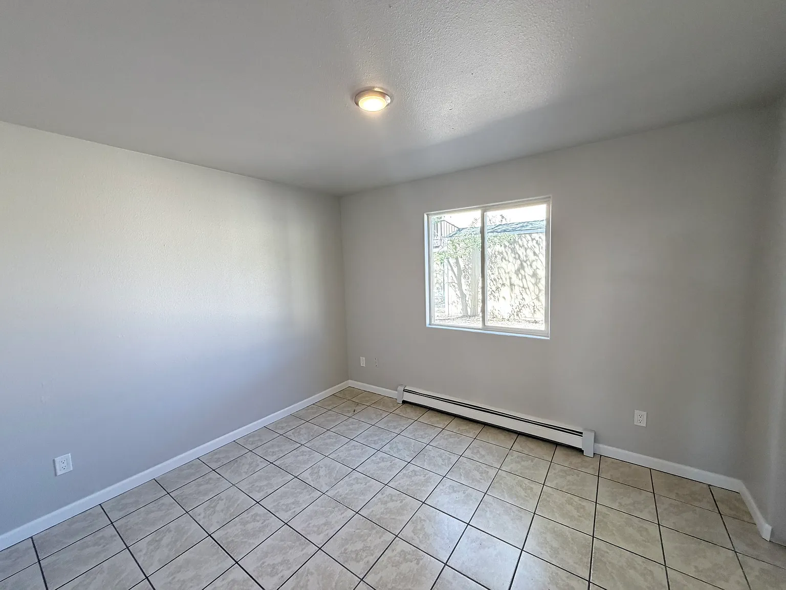 3246.5 Downey Ct - 2 — Photo 4