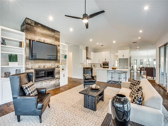 4th image of 3838 Cedarbrush Dr