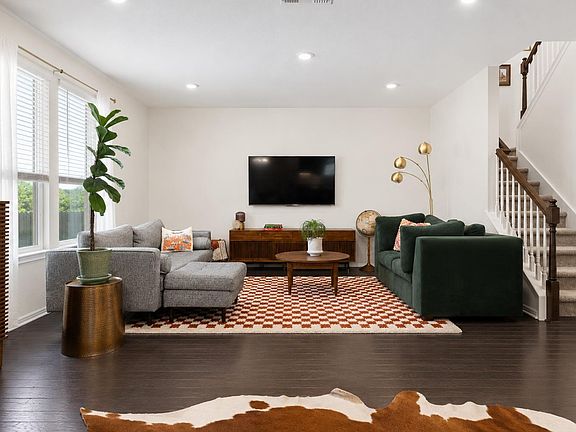 2nd image of 6809 Ellsworth Walk