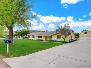 2745 Surrey Ln, Escondido, CA 92029