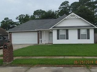 7205 Oak Cove Dr, Biloxi, MS 39532