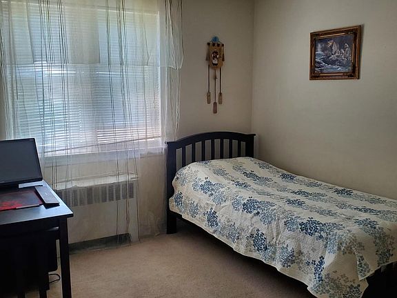 5th image of 1162 Adee Avenue