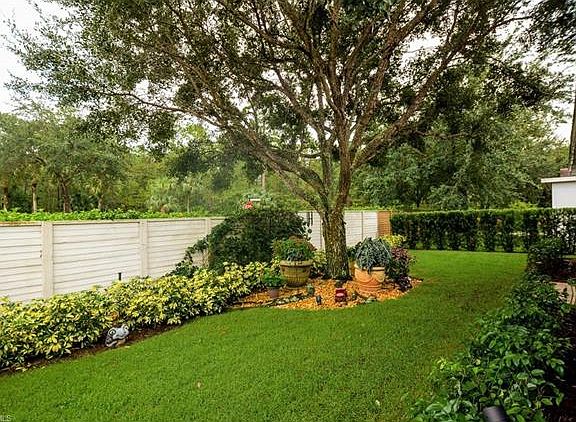 Home For Sale In Pebblebrooke Lakes