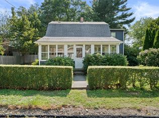 16 Alachua Rd, Weymouth, MA 02189