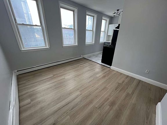 3rd image of 596 River St APT 6