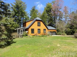N6573 Perch Lake Rd, Munising, MI 49862