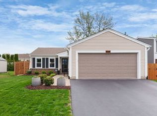 5045 Rochester Dr, Hoffman Estates, IL 60010
