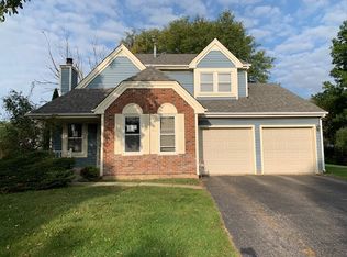 552 Delmar Ct, Elk Grove Village, IL 60007