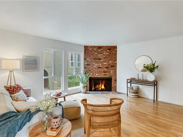 2976 Avenel Ter #10, Los Angeles, CA 90039