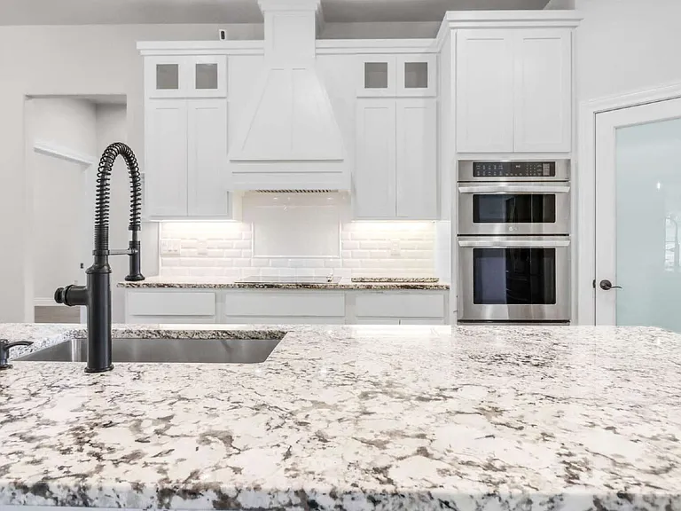 380 Abrego Lake Dr — Photo 16