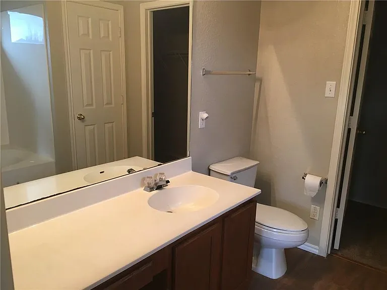 2811 Turtle River Dr — Photo 6