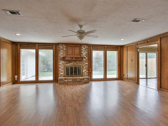 5th image of 18119 Mountfield Dr