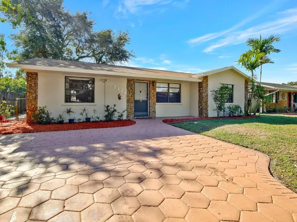 6444 Pershing Street, Hollywood, FL 33024
