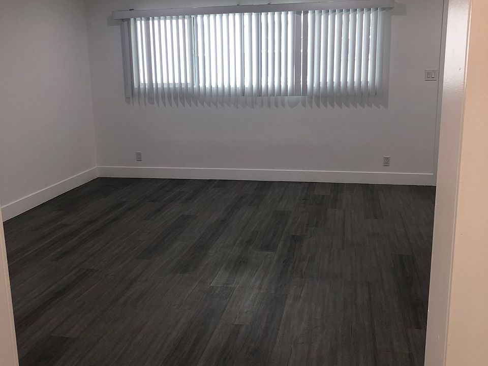 1st image of 1118 S Holt Ave #3R