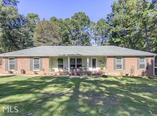 80 Little Creek Dr, Sharpsburg, GA 30277