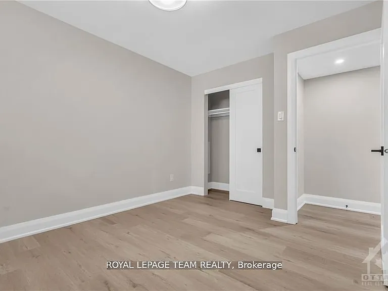 58 Florence St #8 — Photo 9