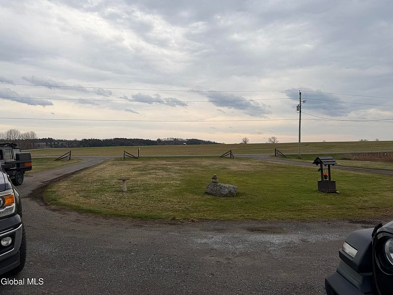 2nd image of 730 New Turnpike Road
