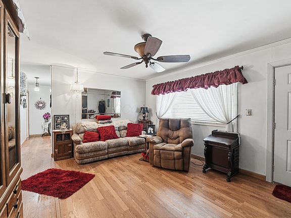 5th image of 3532 Tremaine Rd