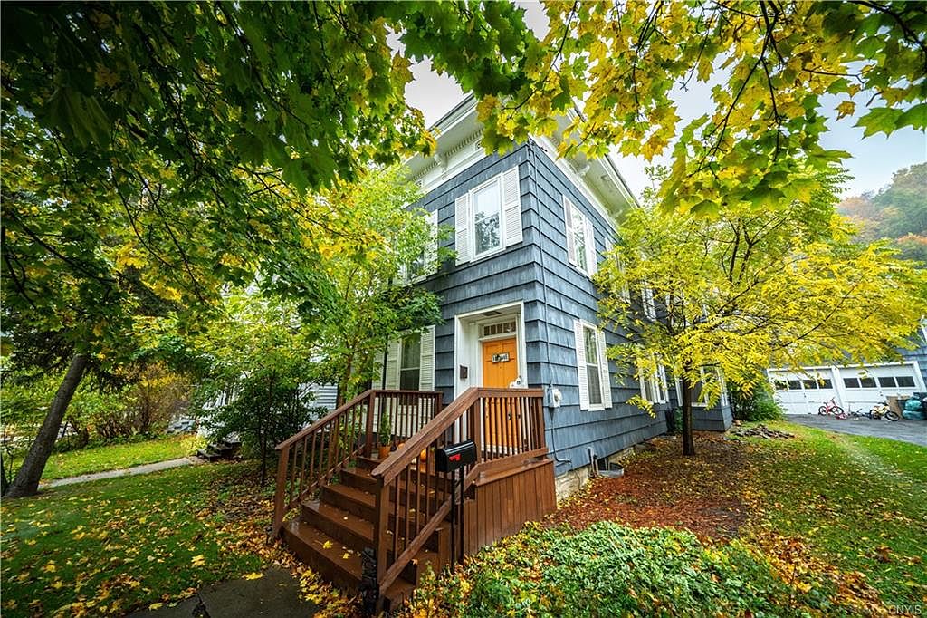 540 E Monroe St Little Falls Ny 13365 Zillow