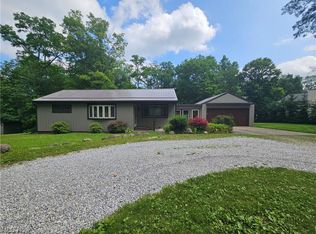 10281 Prouty Rd, Concord Township, OH 44077